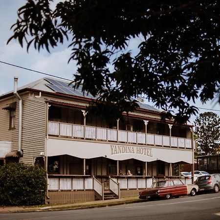 Yandina Hotel Eksteriør bilde